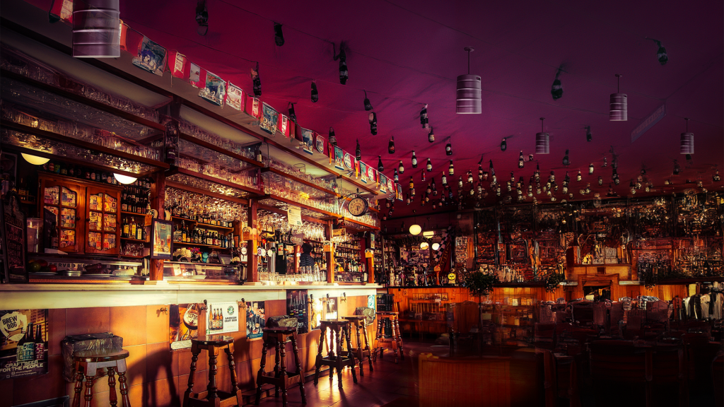 The Keg Light is ideal for restaurants, bars, breweries, tap rooms, event venues, entertainment venues, and residential entertaining spaces.