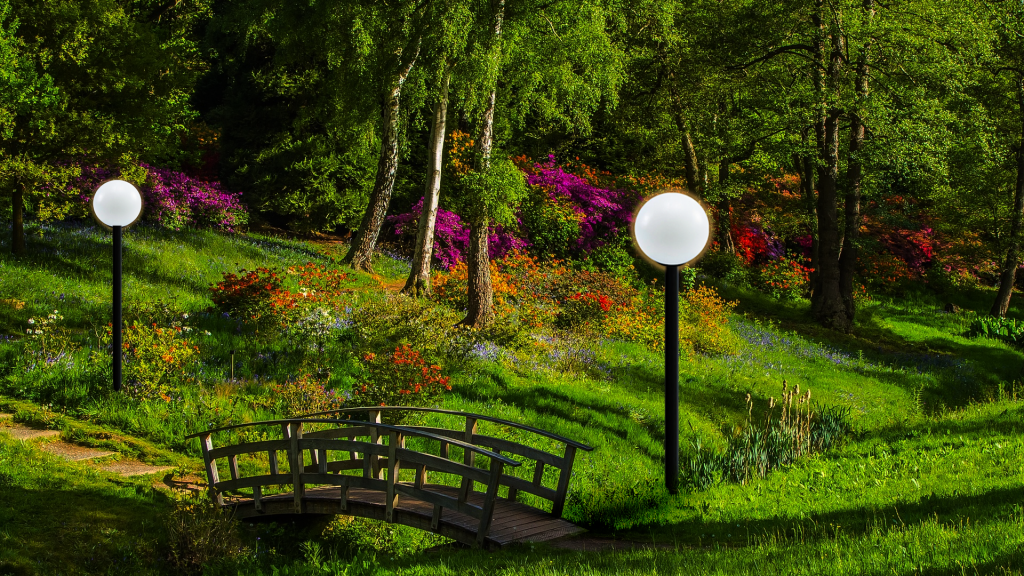 Globe Post light #1280/3